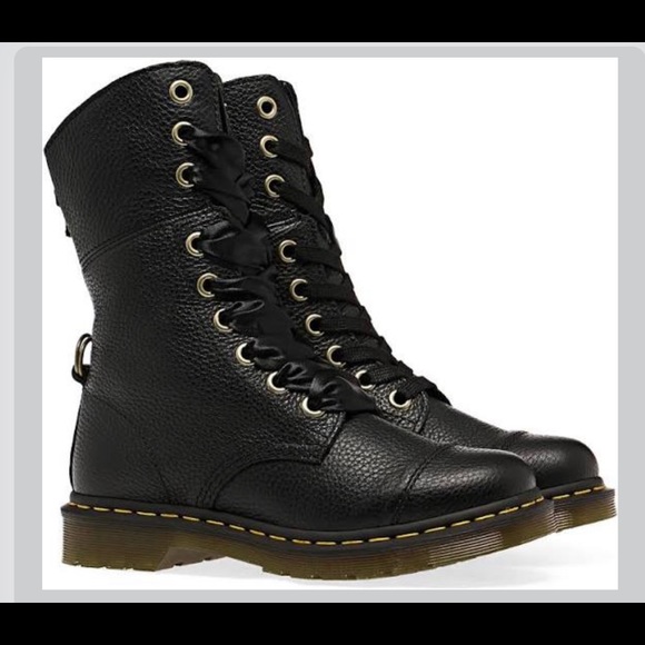 Dr MARTENS ALMILITA Black Leather Boots Size : 10 - Picture 12 of 15